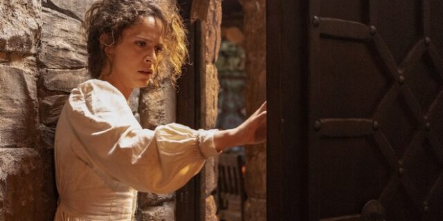 “Η Μάγισσα”: Ποια είναι η Θεοφανώ; Ο συγκλονιστικός ρόλος της Έλλης Τρίγγου