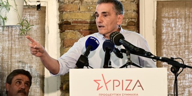 Ο Τσακαλώτος υποψήφιος για την ηγεσία του ΣΥΡΙΖΑ – “Θέλω ένα κόμμα που δεν λαϊκίζει”