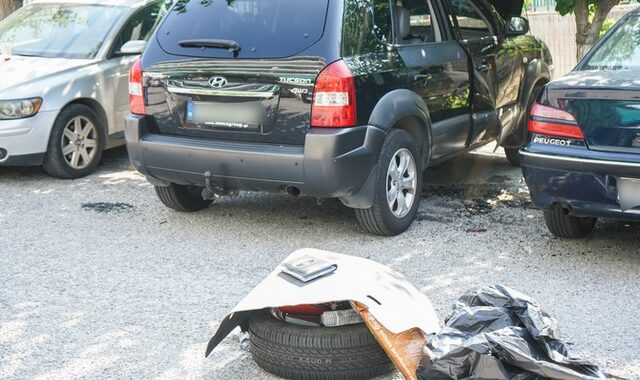 Χαϊδάρι: Έκρηξη χειροβομβίδας σε σταθμευμένο αυτοκίνητο σωφρονιστικού υπαλλήλου