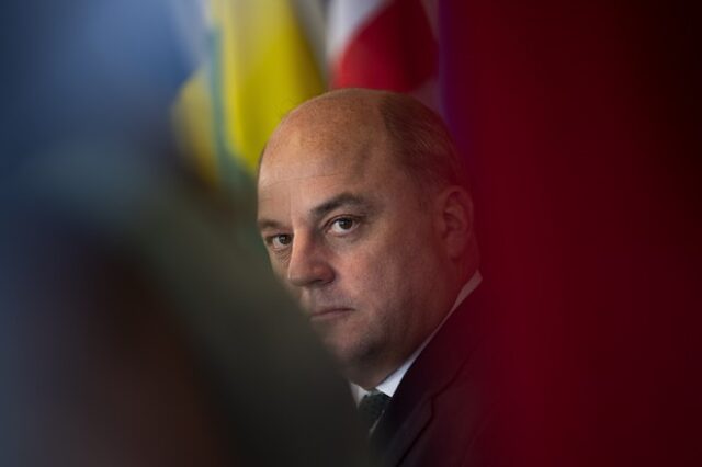 Βρετανία: Ενοχλημένος ο υπουργός Άμυνας από τις συνεχείς ουκρανικές απαιτήσεις – “Δεν είμαστε η Amazon”