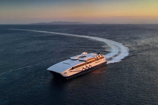 SEAJETS: Ταξίδι στα ελληνικά νησιά