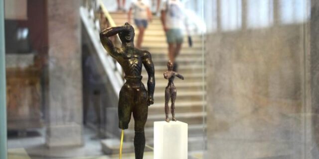 Η παράξενη ιστορία ενός κούρου από την Κρήτη