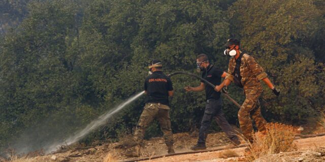 Πού θα είναι πολύ υψηλός ο κίνδυνος πυρκαγιάς την Τετάρτη