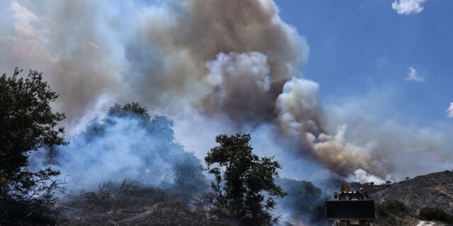 Φωτιές: Παρατείνεται η προθεσμία αιτήσεων για την πρώτη αρωγή για τους πυρόπληκτους