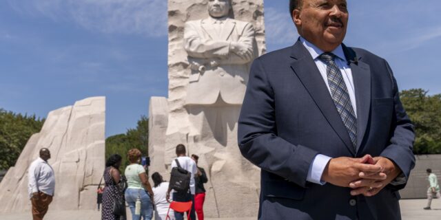 ΗΠΑ: 60 χρόνια από την Πορεία προς την Ουάσιγκτον και το “όνειρο” του Μάρτιν Λούθερ Κινγκ