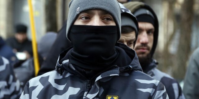 Κίεβο: Το Τάγμα Αζόφ επέστρεψε στην ανατολική Ουκρανία
