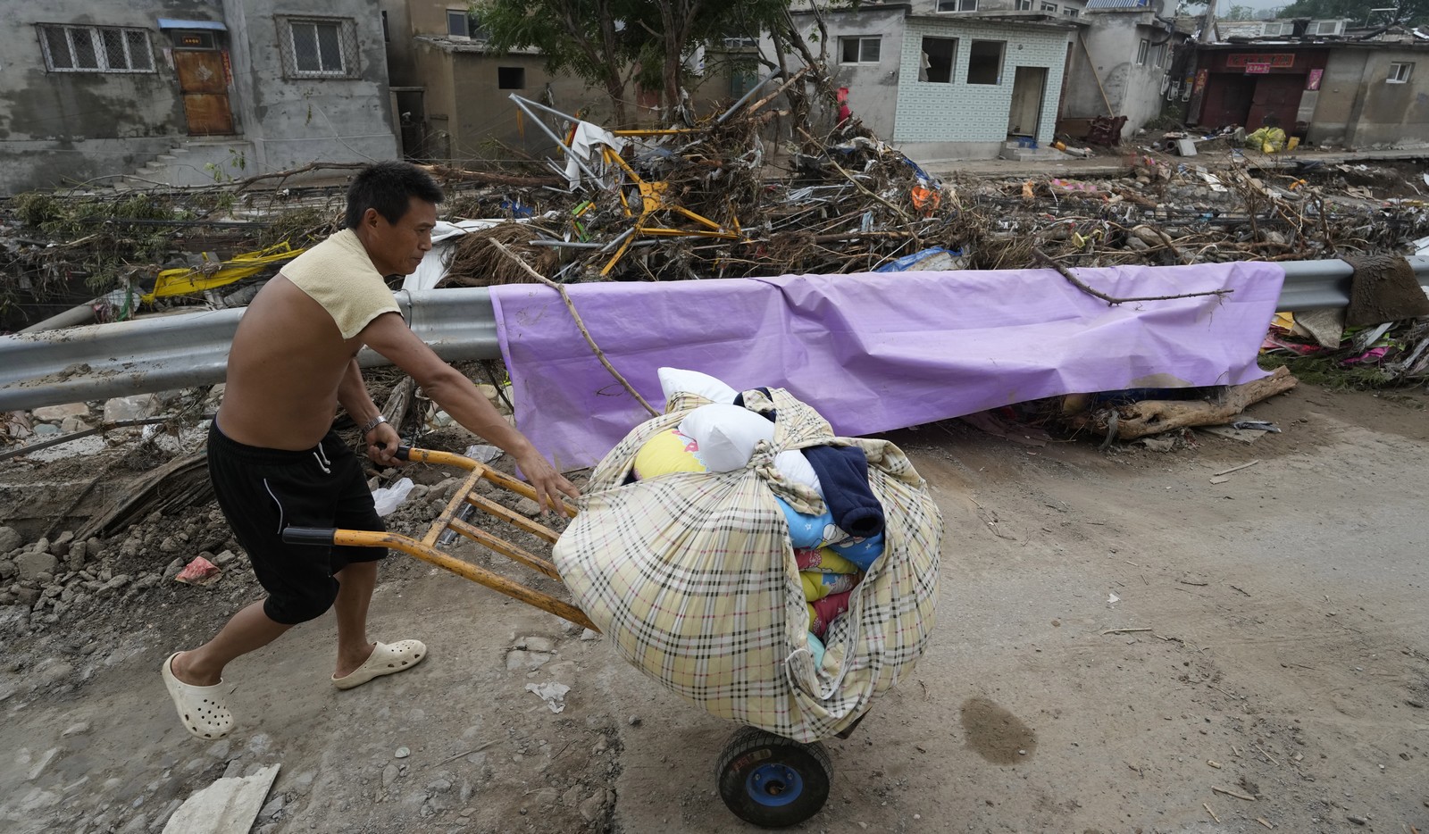 Κίνα: Έξι νεκροί και 4 αγνοούμενοι μετά από καταρρακτώδεις βροχές