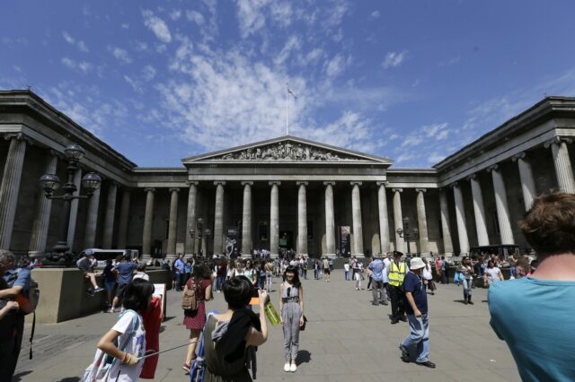 Βρετανικό Μουσείο: Μπαράζ παραιτήσεων για το σκάνδαλο των κλεμμένων θησαυρών