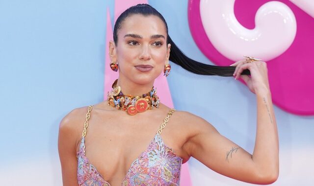 Dua Lipa: Ανακοινώνει τη νέα της “αυτοκρατορία” με μια εντυπωσιακή φωτογράφιση