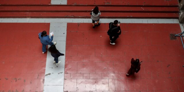 “Αιώνιοι” φοιτητές: Η νομοθετική ρύθμιση και οι αριθμοί
