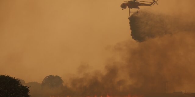 Σε πύρινο κλοιό η χώρα, απανωτές φωτιές σε πολλές περιοχές – Εντολές για εκκενώσεις