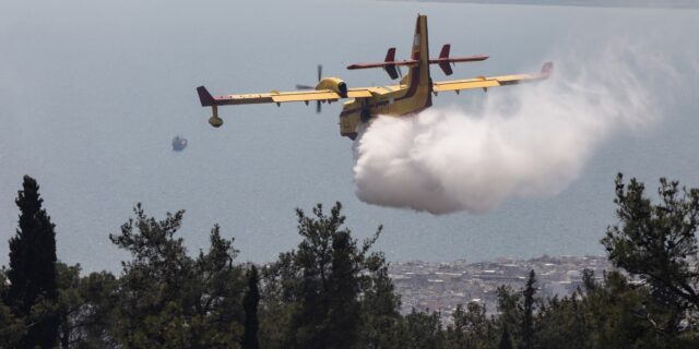 Φωτιές: Υψηλός κίνδυνος πυρκαγιάς την Τρίτη (15/8) –  Ο χάρτης με τις περιοχές