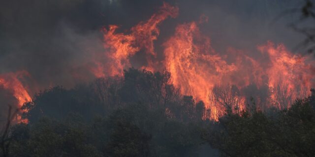 Πολύ υψηλός κίνδυνος πυρκαγιάς σήμερα Σάββατο 26 Αυγούστου – Χάρτης