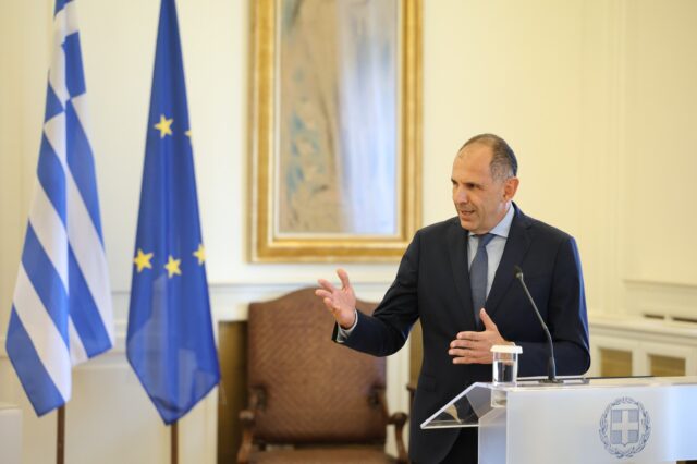 Γ. Γεραπετρίτης: “Η επίσκεψη του Ζελένσκι στην Αθήνα εκφράζει την αλληλεγγύη μας στην Ουκρανία”