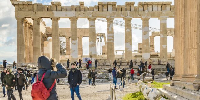 Αύξηση ΑΕΠ και κατανάλωσης στην Ευρωζώνη φέρνουν χαμόγελα στον ελληνικό τουρισμό