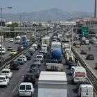 Κίνηση στους δρόμους: Κυκλοφοριακό κομφούζιο στον Κηφισό – Στο “κόκκινο” το κέντρο