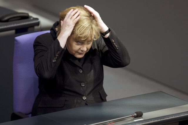 Γερμανία: Η κυβέρνηση έχει πληρώσει 55.000 ευρώ για τα μαλλιά και το μακιγιάζ της Μέρκελ