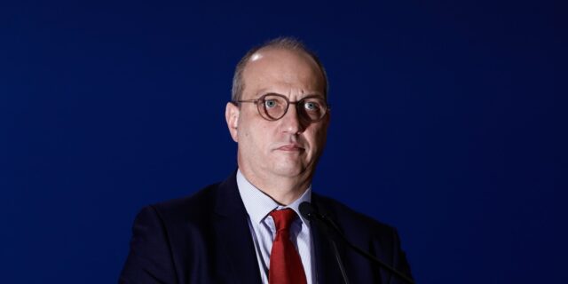 Οικονόμου: Θα είμαστε αμείλικτοι απέναντι σε όποιον παριστάνει τον παλικαρά ή τον σερίφη