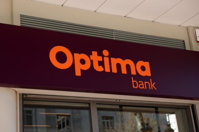 Optima Bank: Πρώτη ημέρα διαπραγμάτευσης στο Χρηματιστήριο Αθηνών