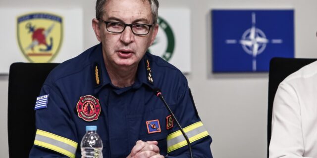 Πουρνάρας για φωτιές: “Στα 32 χρόνια υπηρεσίας μου στο Σώμα δεν έχω ξαναζήσει παρόμοιες συνθήκες”