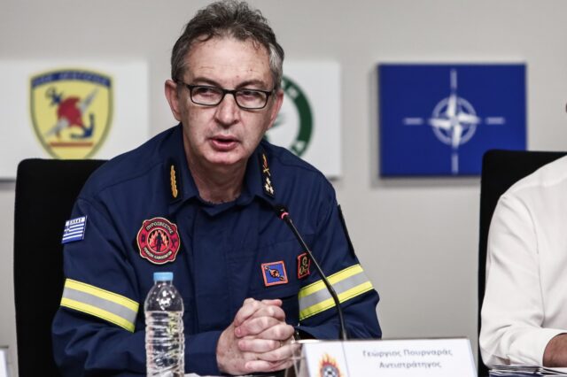 Πουρνάρας για φωτιές: “Στα 32 χρόνια υπηρεσίας μου στο Σώμα δεν έχω ξαναζήσει παρόμοιες συνθήκες”