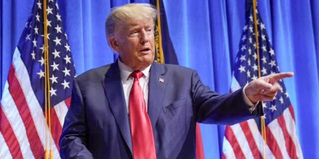 Για 3η φορά στο εδώλιο ο Τραμπ – Η διαδικασία και γραμμή της υπεράσπισης