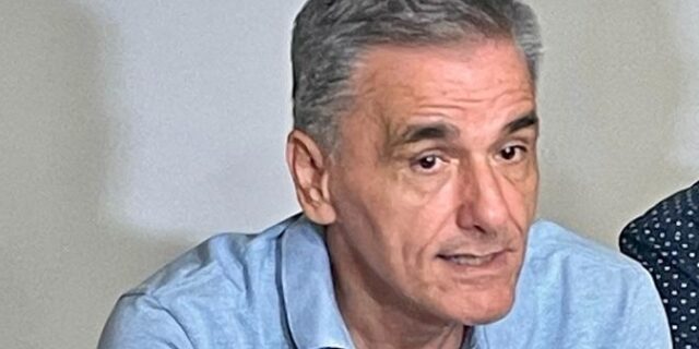 Τσακαλώτος: Διαδικτυακή εκδήλωση την Πέμπτη για τα νησιά του Αιγαίου
