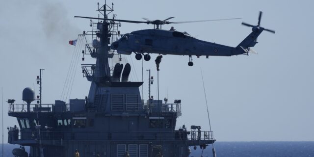 Τουρκικά πολεμικά πλοία θα επισκεφθούν τα Κατεχόμενα την “Ημέρα της Νίκης”