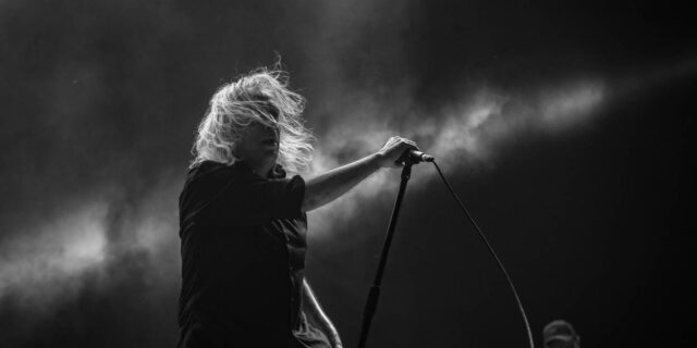 Ο Γιάννης Αγγελάκας σε ένα μοναδικό live στην Τεχνόπολη