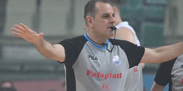 Ο Ουκρανός διαιτητής Μικόλα Αμπρόσοβ κατηγόρησε Ρίζικ και Κορομηλά για τον τελικό του Eurocup το 2021