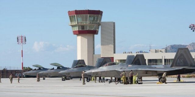 ΗΠΑ: Τροπολογία στη Βουλή των Αντιπροσώπων για τη δημιουργία αμερικανικών βάσεων στα ελληνικά νησιά