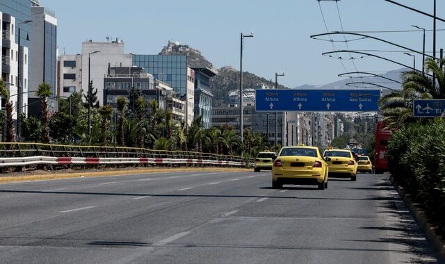 Αιματηρή επίθεση στη Συγγρού – Δικυκλιστής πυροβόλησε στα πόδια οδηγό ταξί