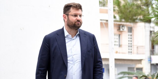 Ζαχαριάδης: Εμβληματική αποτυχία της διοίκησης Μπακογιάννη ο “Μεγάλος Περίπατος”