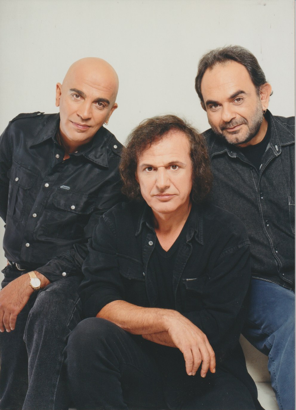 Ο Βασίλης Παπακωνσταντίνου με τον Γιάννη Ζουγανέλη και τον Σάκη Μπουλά