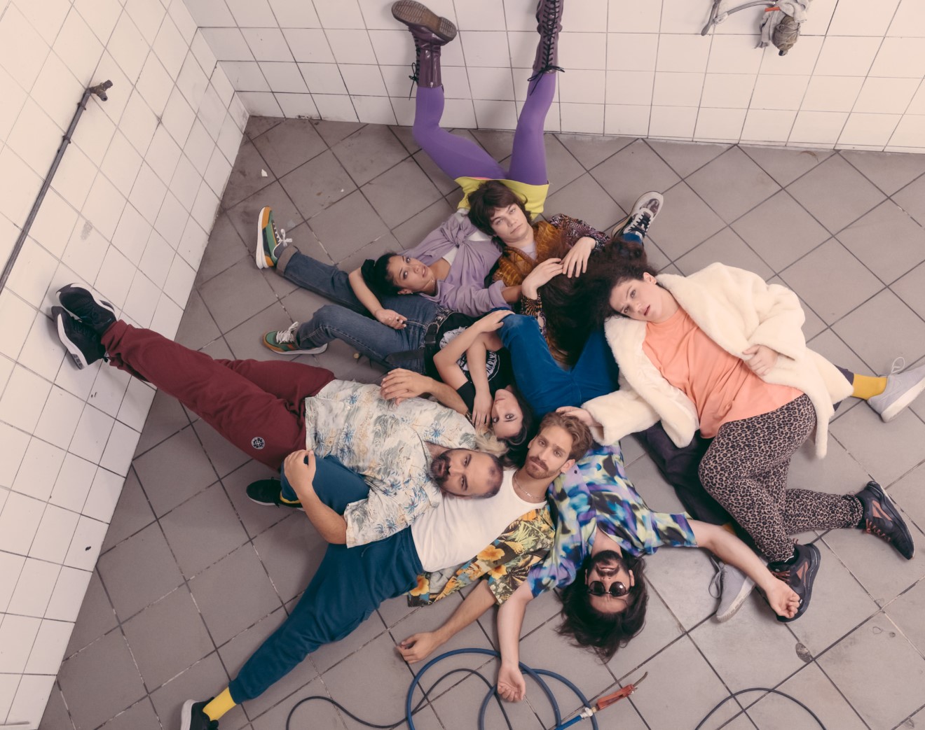 “Δε φάιναλ θολούθιον”