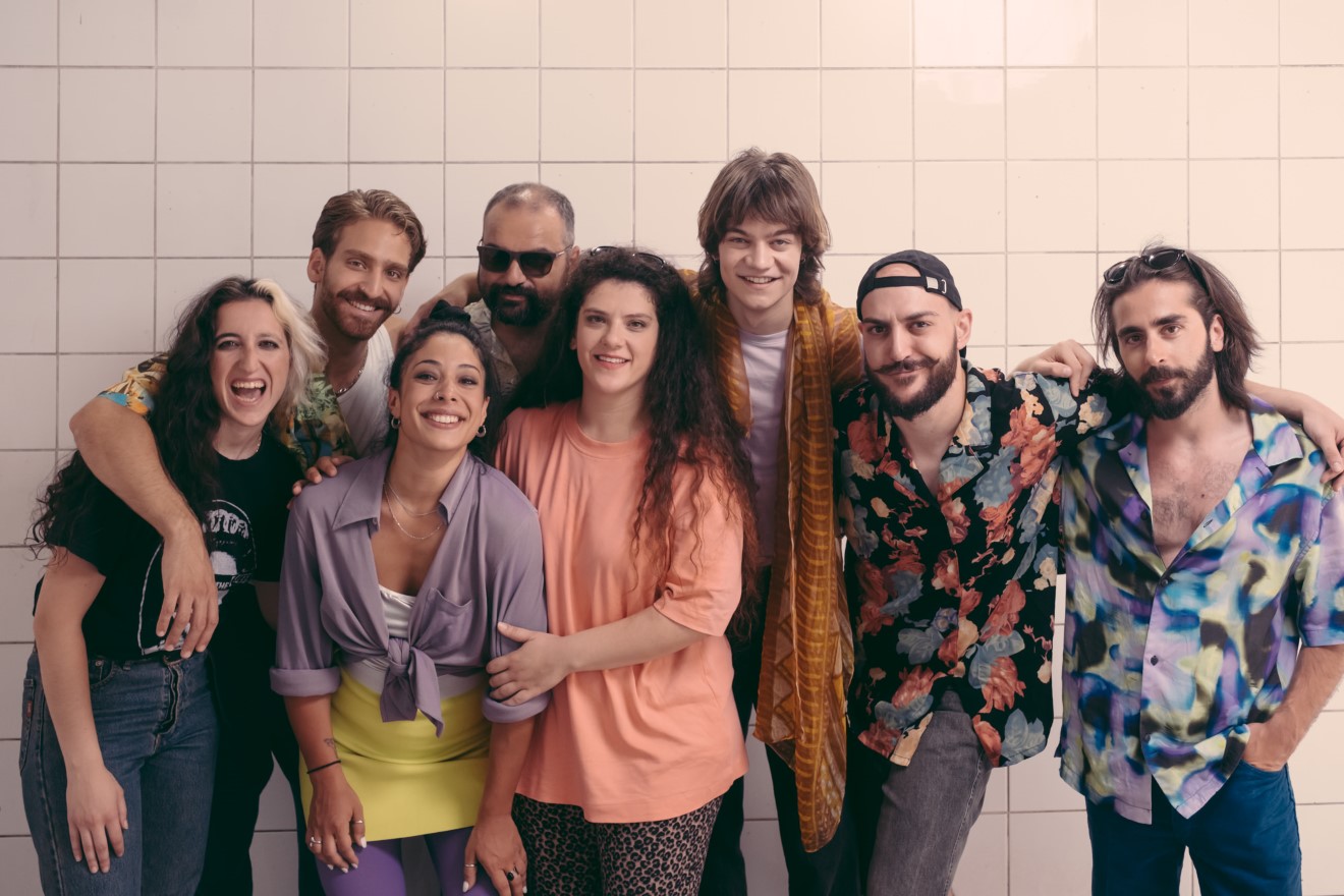 “Δε φάιναλ θολούθιον”