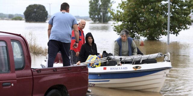 Θεσσαλία: Εκτπώσεις 20% σε προϊόντα για τους πλημμυροπαθείς