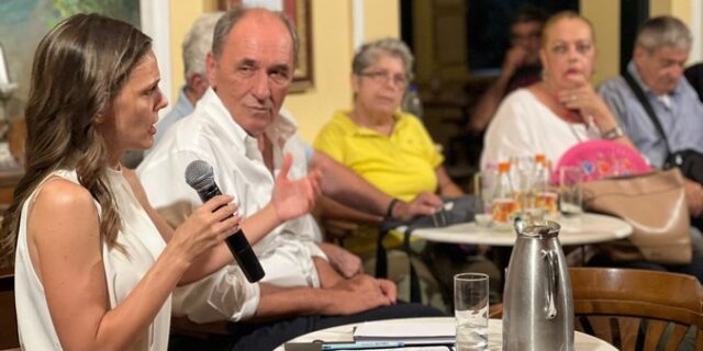 Αχτσιόγλου: Ο ΣΥΡΙΖΑ πρέπει να πείσει με ρεαλιστική και βιώσιμη πρόταση