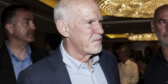 Στήριξη Παπανδρέου σε Δούκα: “Να τον βοηθήσουμε να αλλάξει την Αθήνα”