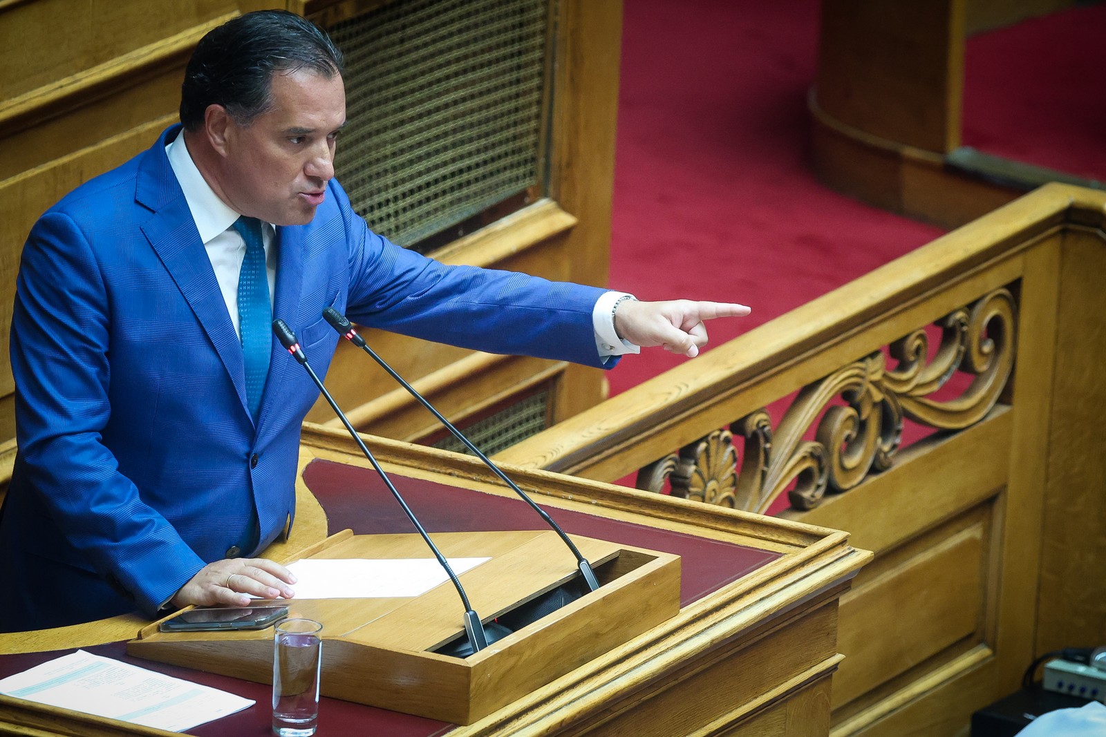 Ο Άδωνις Γεωργιάδης στη συζήτηση για το εργατικό νομοσχέδιο στη Βουλή