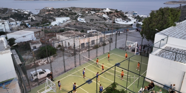 Ανακατασκευή του αθλητικού χώρου Κιμώλου