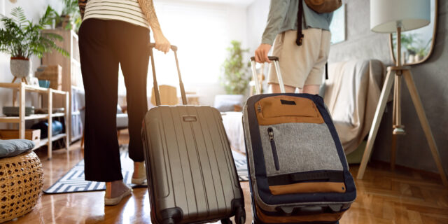 Εφορία: Στο “ραντάρ” οι βραχυχρόνιες μισθώσεις – Βαριά πρόστιμα στις πλατφόρμες