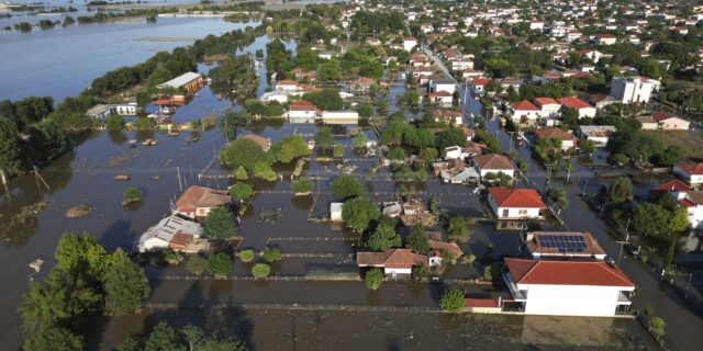 Τράπεζες: Αναστολή δανείων και σημαντική δωρεά στο κράτος