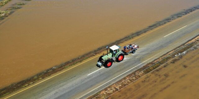 Η πλημμύρα φέρνει νέα βάρη – Στα σκαριά εισφορά για περιβάλλον και κλιματική αλλαγή