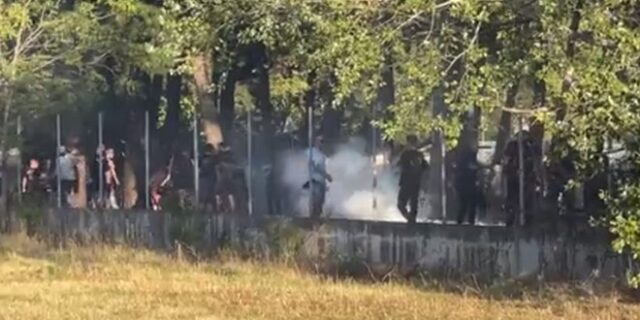 Λάρισα: Χημικά κατά πολιτών που διαμαρτύρονταν για την κατάσταση με τις πλημμύρες – ΒΙΝΤΕΟ