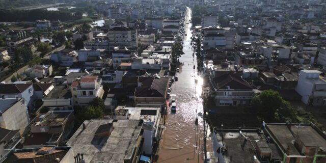 Τράπεζες: Ανακοινώνουν άμεσα μέτρα στήριξης της Θεσσαλίας