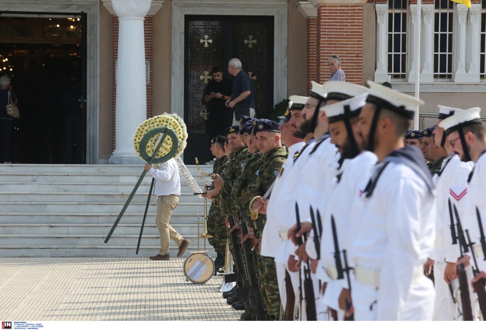 Γλυκερία Μεμεκίδου: Θρήνος στην κηδεία της στην Κομοτηνή