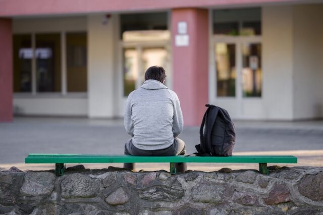 Απόφαση-σταθμός: Πρώτη δικαίωση γονιών που είδαν το παιδί τους να εκδιώκεται από ιδιωτικό σχολείο