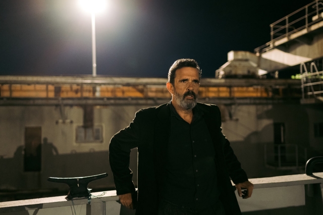 Backstage φωτογραφία από τη νέα σειρά "Το Ναυάγιο" του MEGA