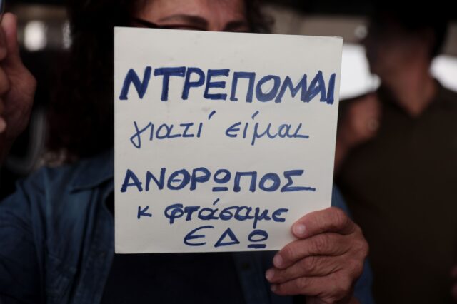 Ελένη Κωστοπούλου: “Ο Ζακ πέθανε από κλωτσιές, αυτό που ενόχλησε είναι το πώς πέθανε ο Αντώνης”